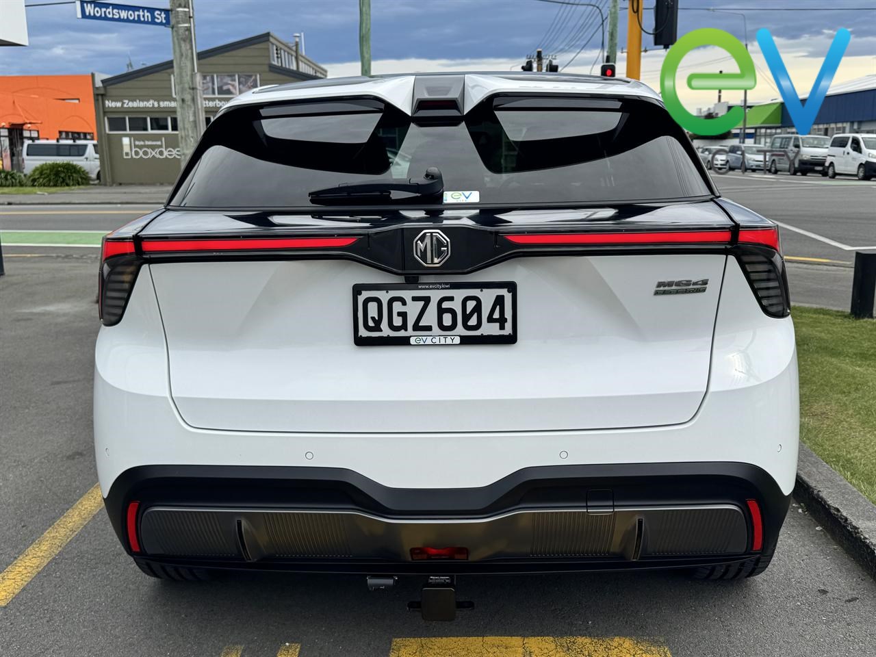 2023 MG MG4