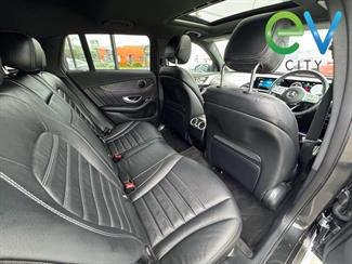 2022 Mercedes-Benz EQC 400 - Thumbnail