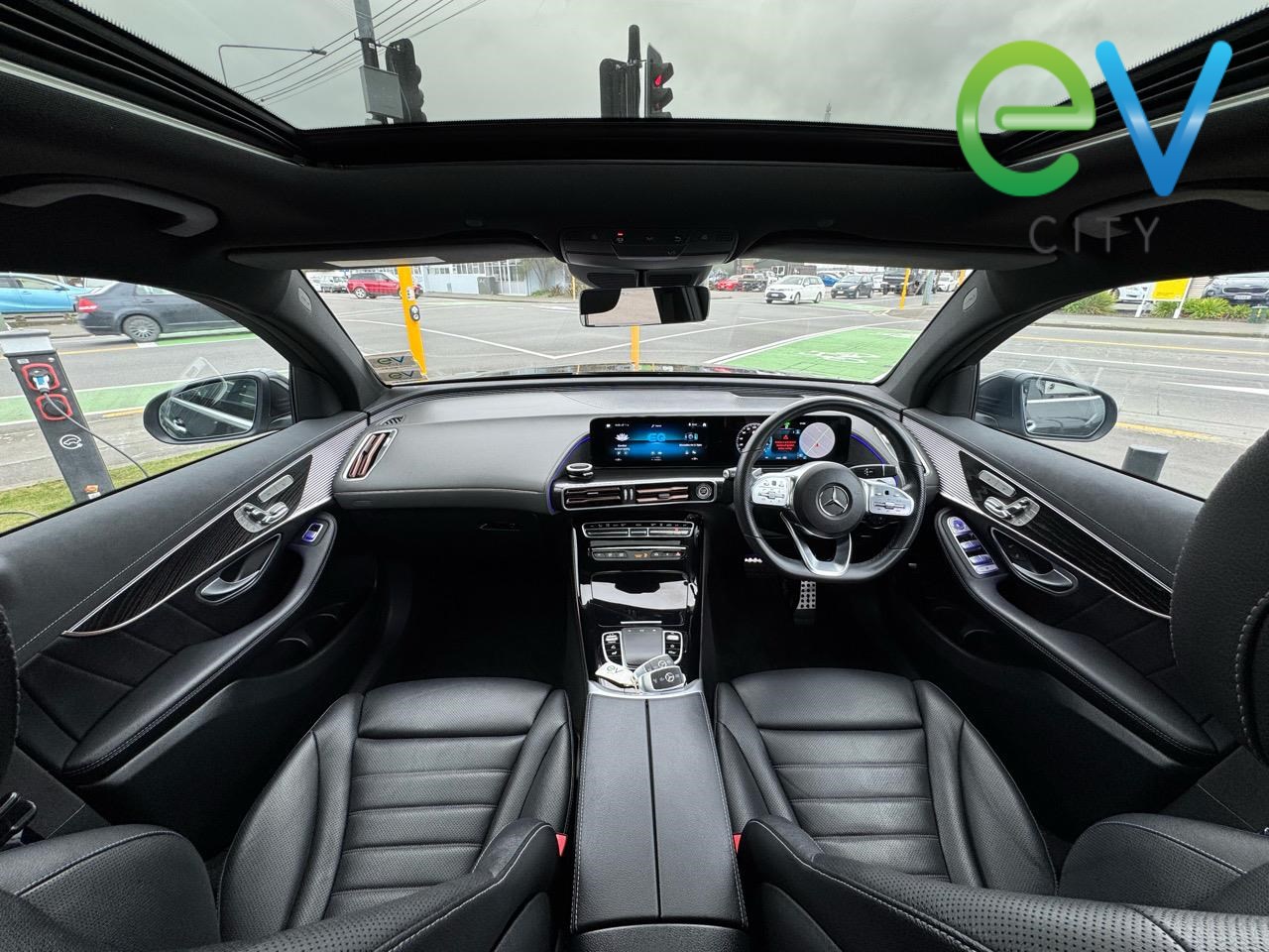 2022 Mercedes-Benz EQC 400