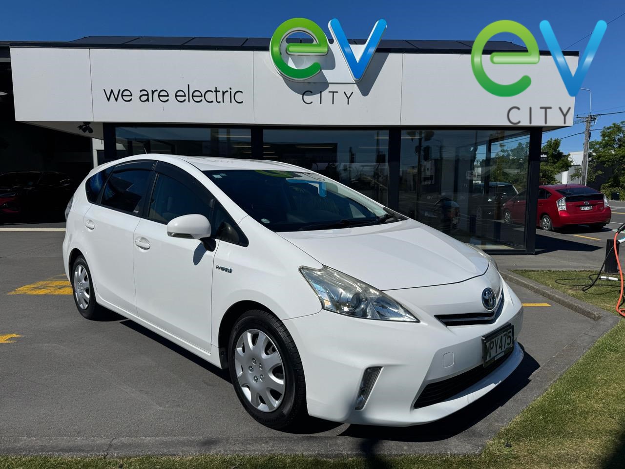 2014 Toyota PRIUS