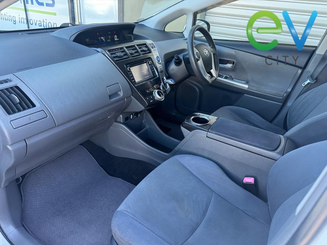 2014 Toyota PRIUS