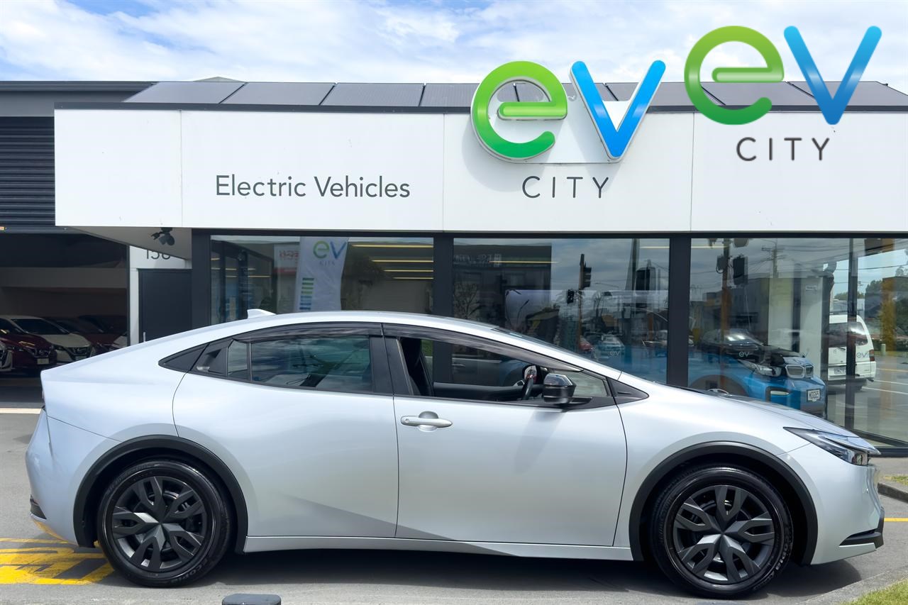 2023 Toyota PRIUS