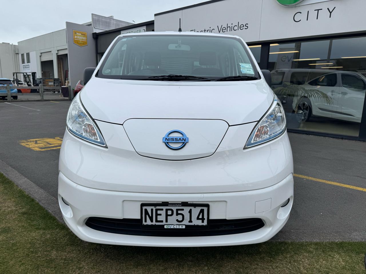2016 Nissan e-NV200