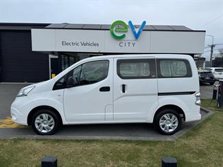 2016 Nissan e-NV200 - Thumbnail
