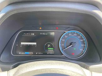 2020 Nissan LEAF - Thumbnail