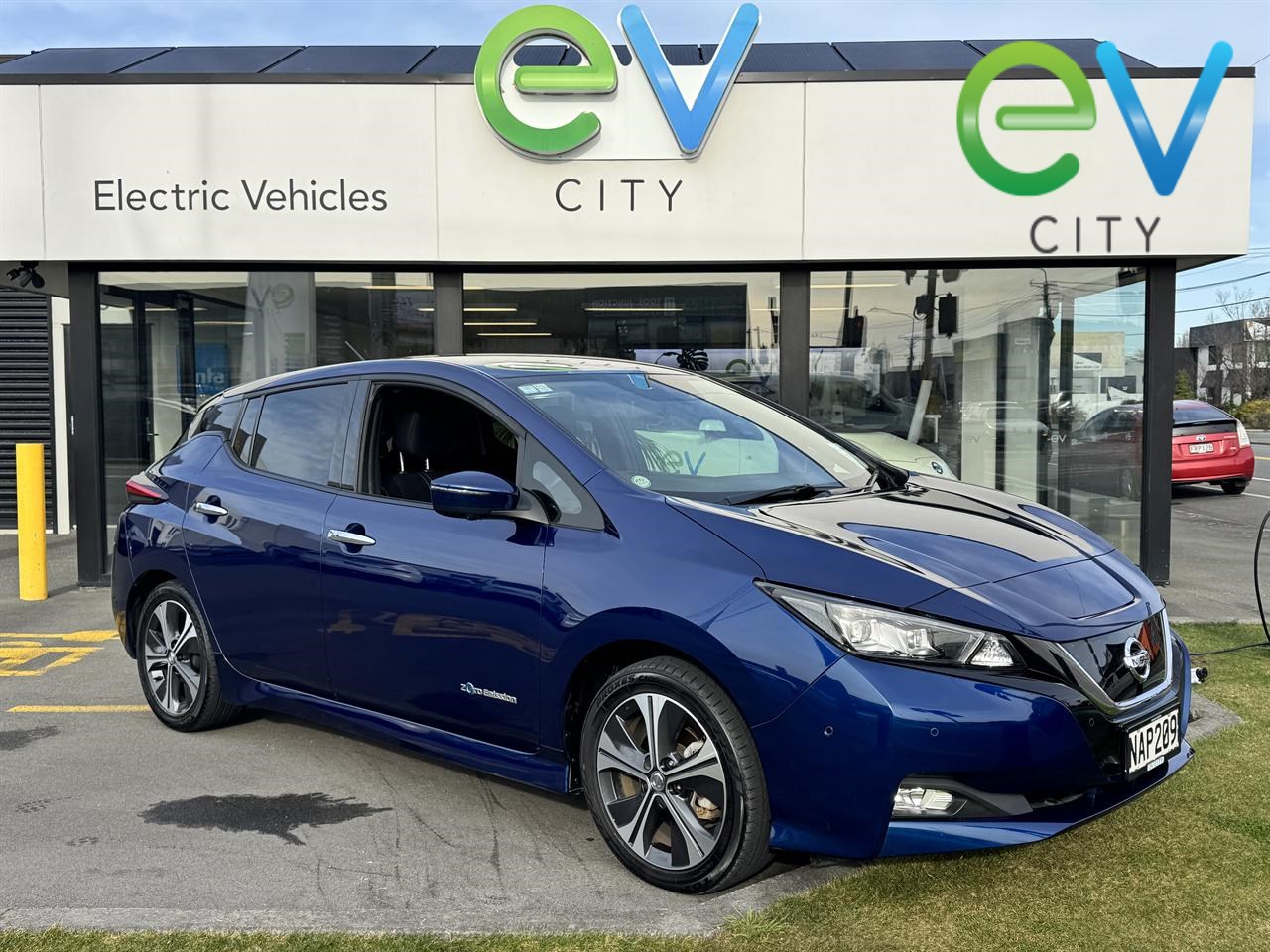 2018 Nissan LEAF