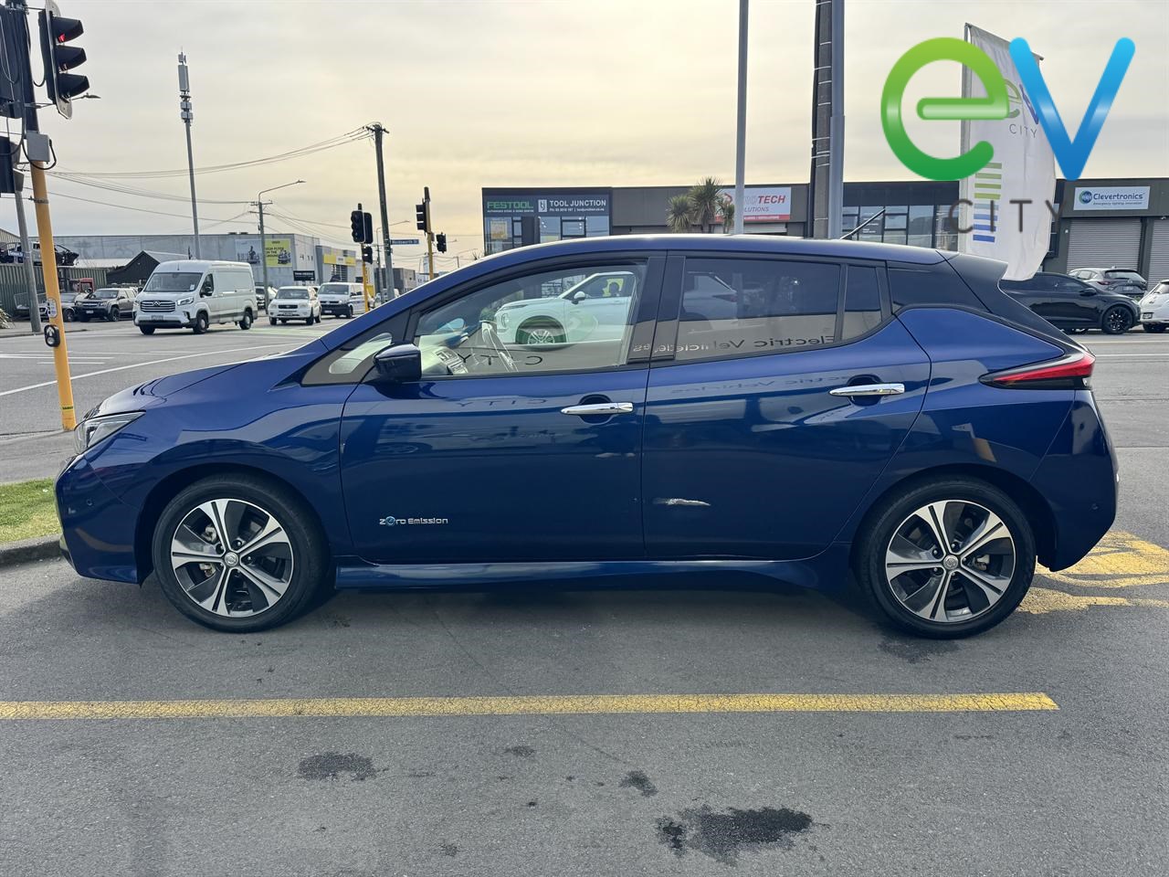 2018 Nissan LEAF