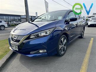2018 Nissan LEAF - Thumbnail