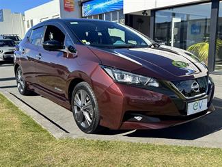 2021 Nissan LEAF - Thumbnail