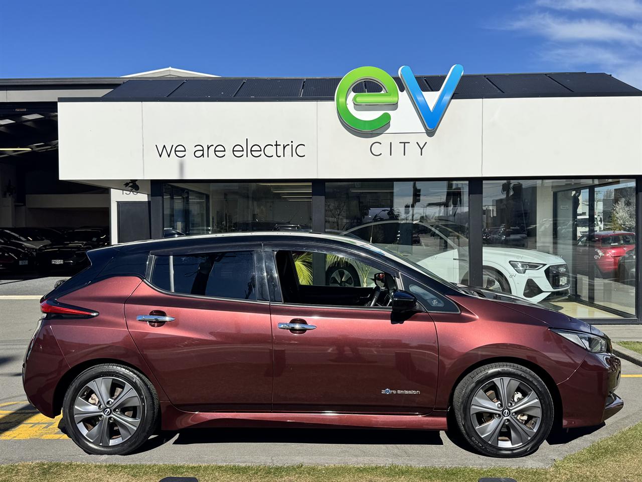 2021 Nissan LEAF