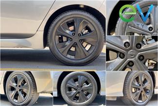 2019 Nissan LEAF - Thumbnail