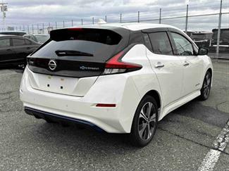 2020 Nissan LEAF - Thumbnail