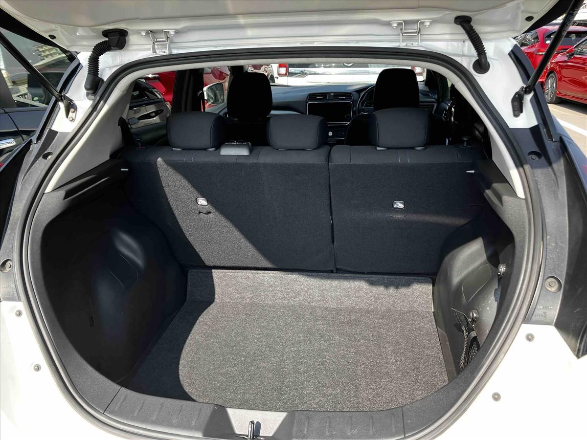 2020 Nissan LEAF