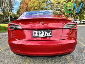 2020 Tesla Model 3 - Thumbnail