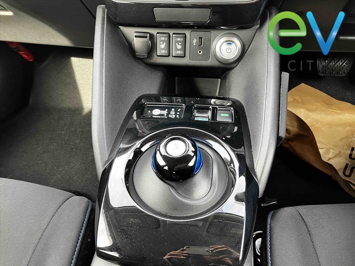 2019 Nissan LEAF