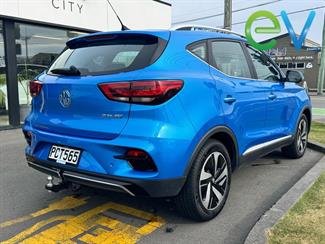 2022 MG Zs - Thumbnail