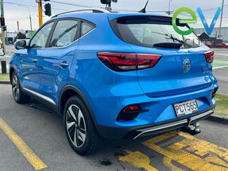 2022 MG Zs - Thumbnail