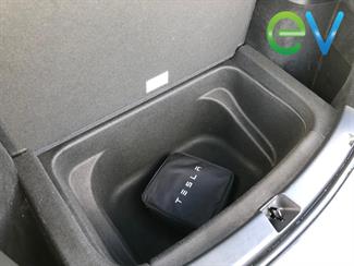 2022 Tesla Model Y - Thumbnail