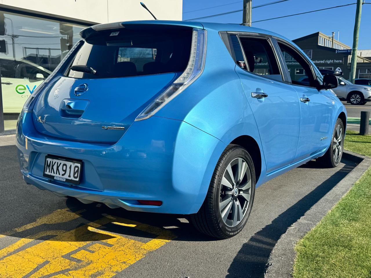 2013 Nissan LEAF