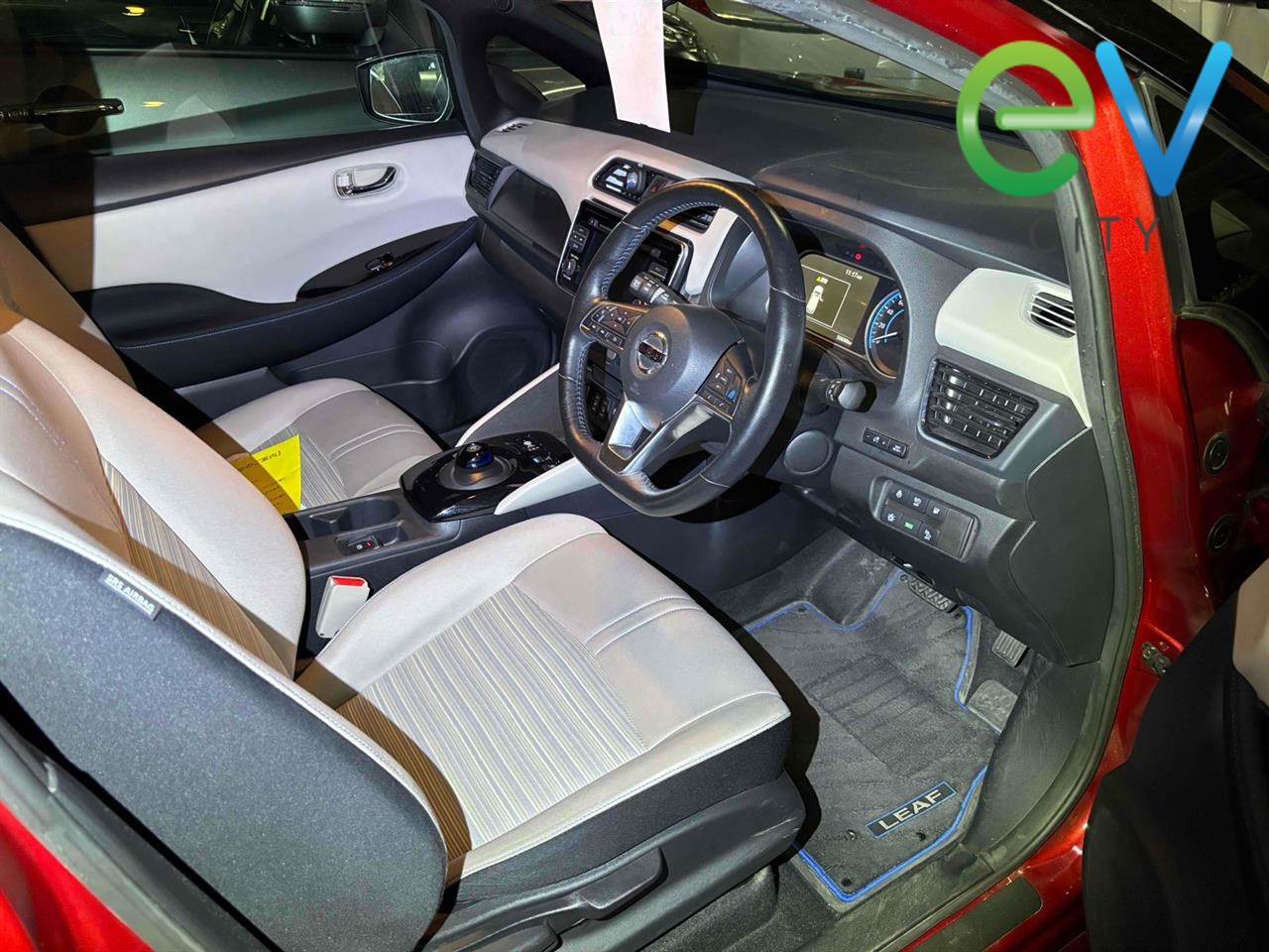2018 Nissan LEAF