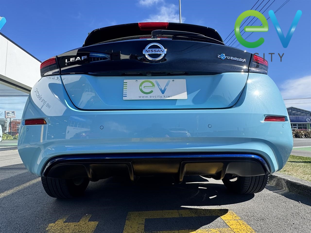 2018 Nissan LEAF