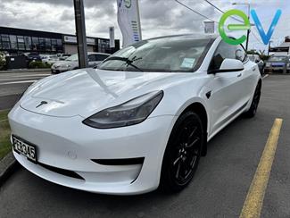 2022 Tesla Model 3 - Thumbnail