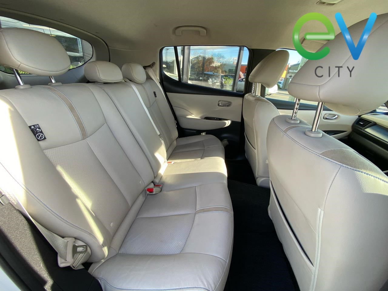 2018 Nissan LEAF