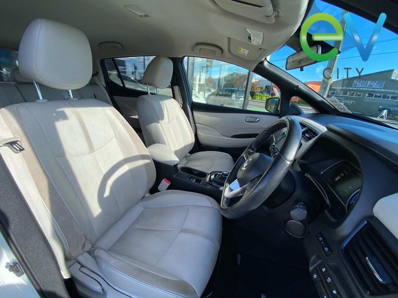 2018 Nissan LEAF