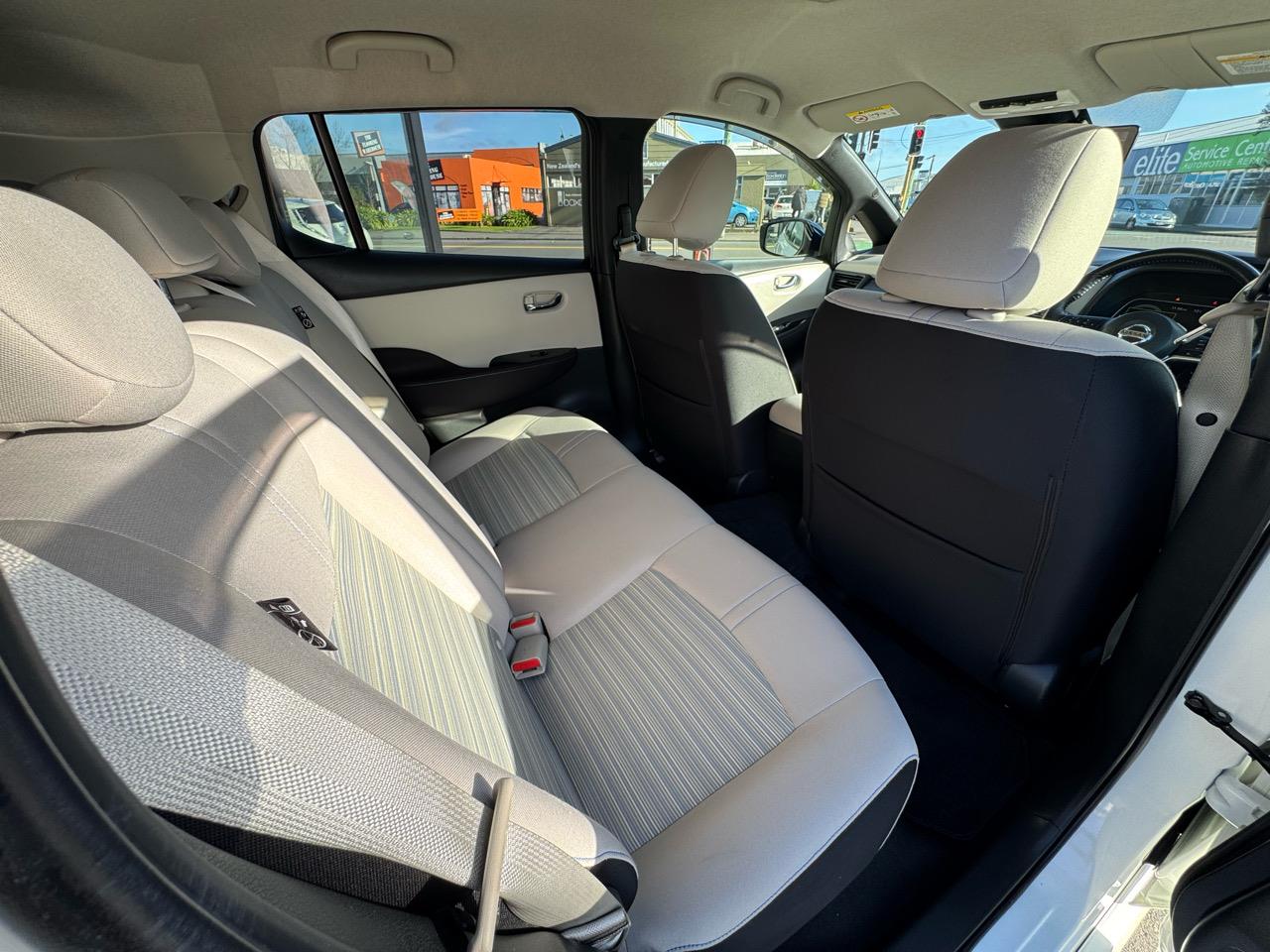 2017 Nissan LEAF