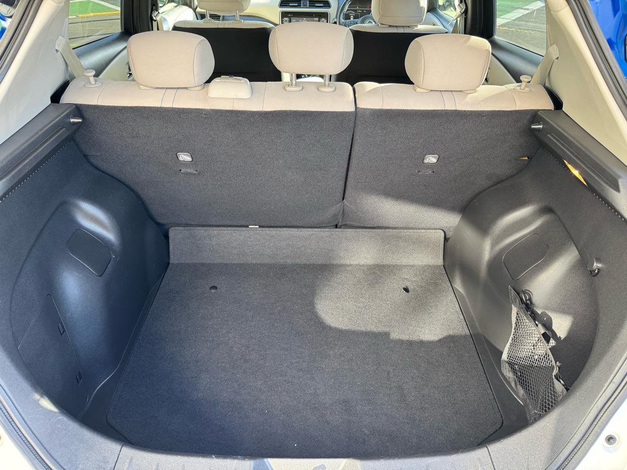 2017 Nissan LEAF