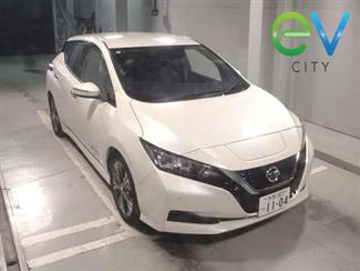 2018 Nissan LEAF - Thumbnail