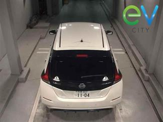 2018 Nissan LEAF - Thumbnail