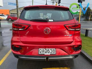 2023 MG Zs - Thumbnail