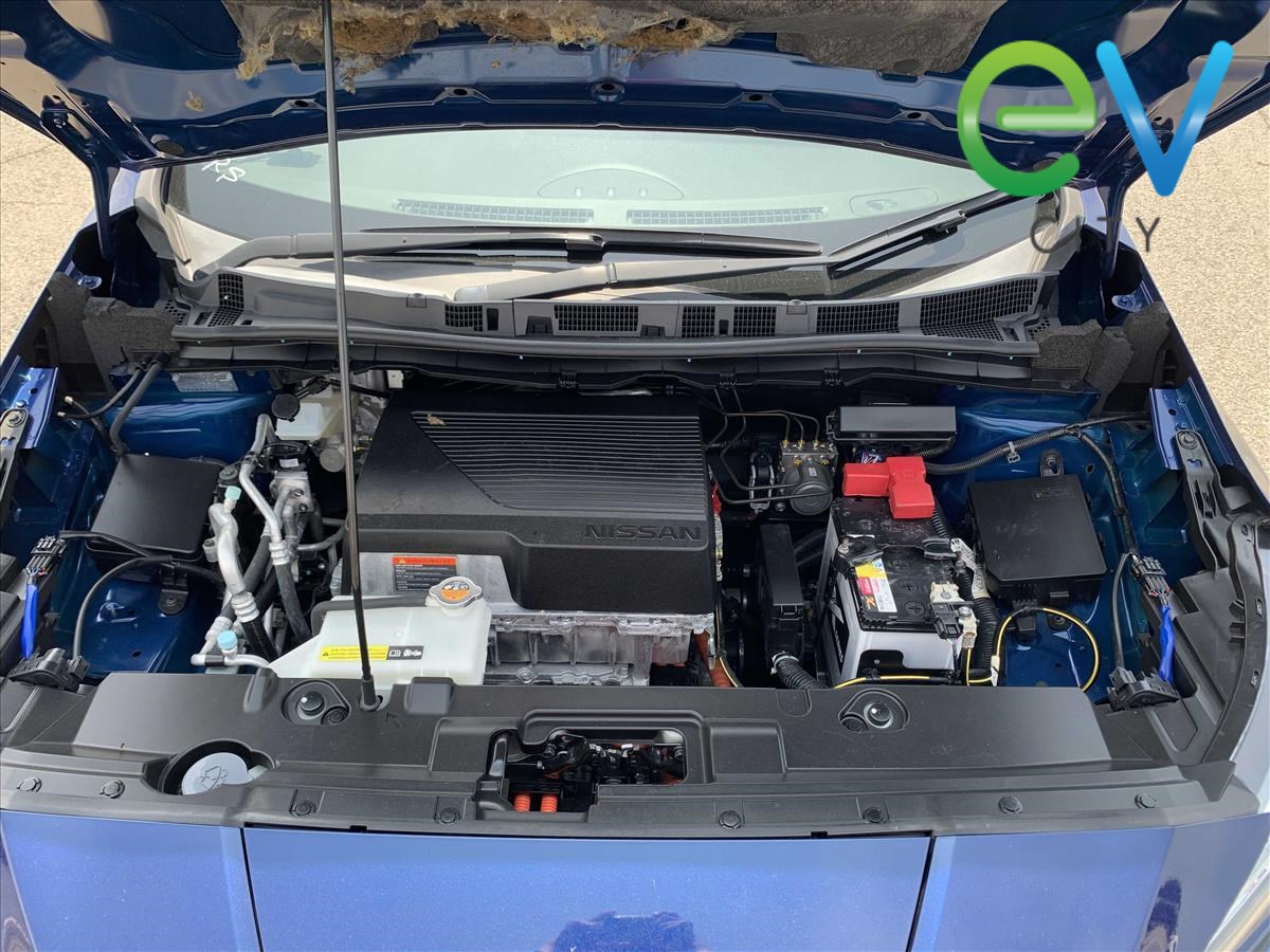 2020 Nissan LEAF