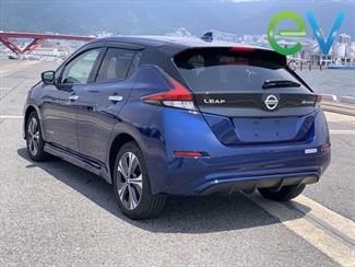 2020 Nissan LEAF - Thumbnail