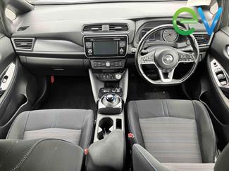 2019 Nissan LEAF - Thumbnail