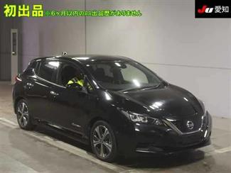 2020 Nissan LEAF - Thumbnail