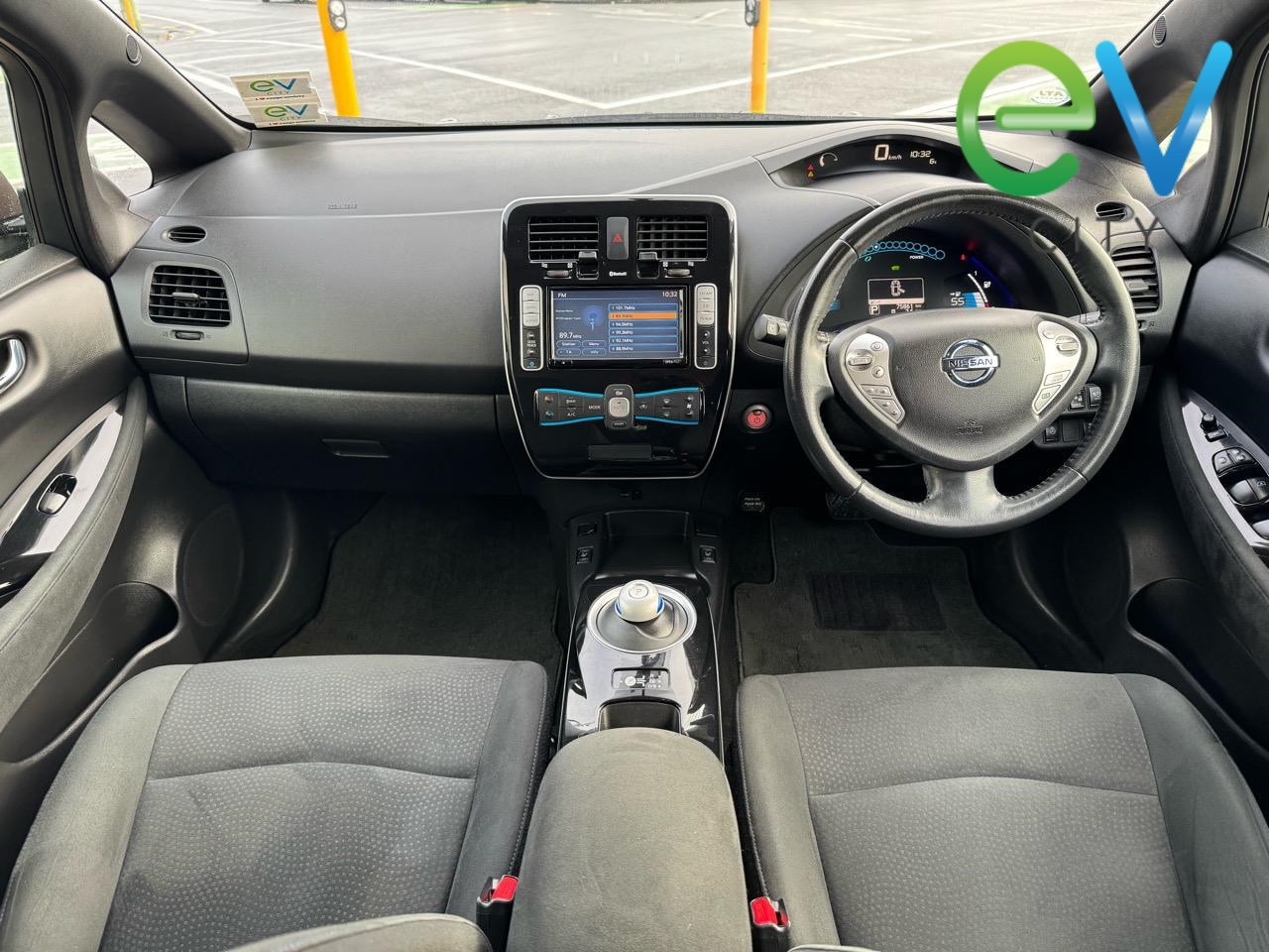 2014 Nissan LEAF