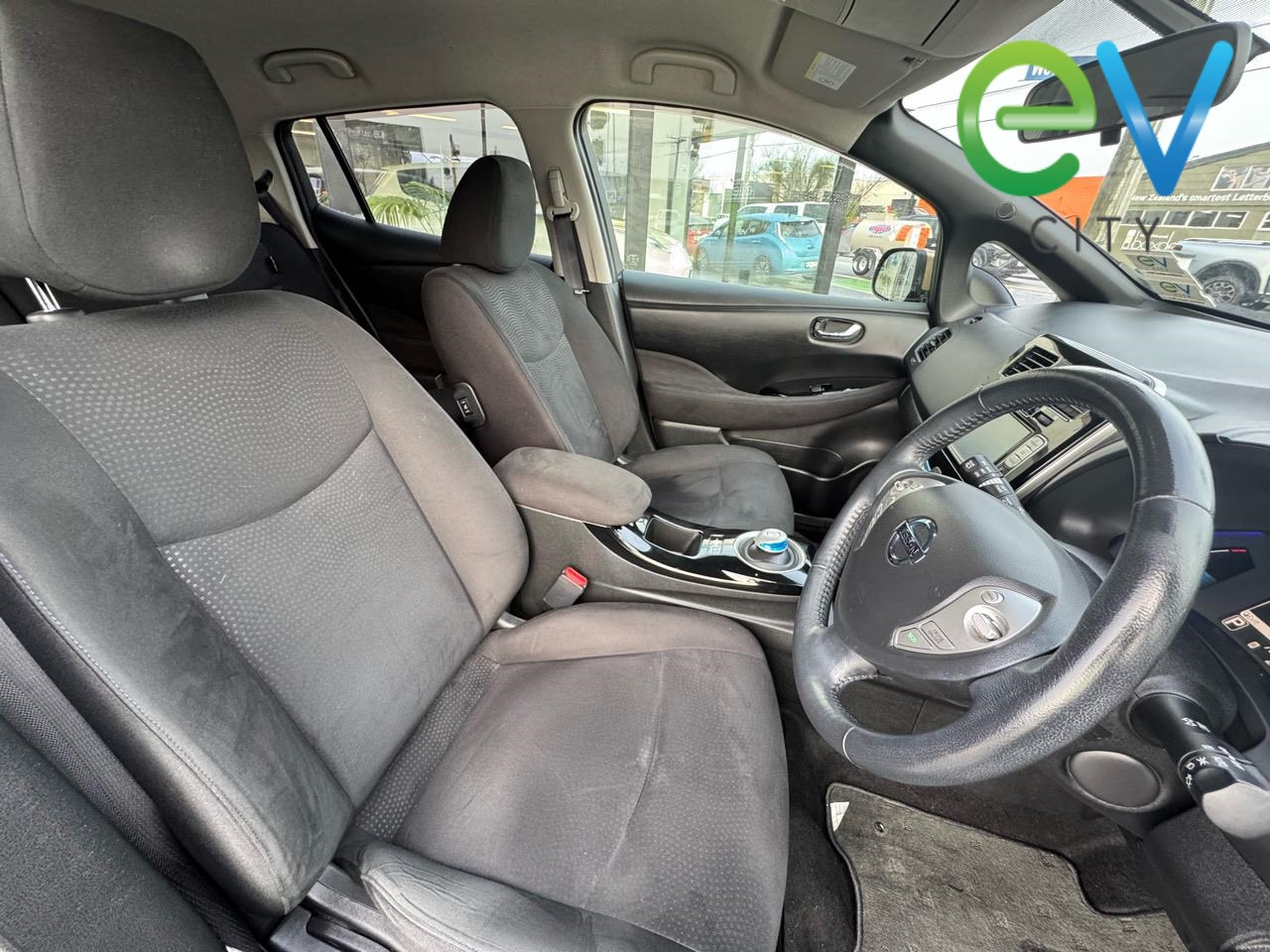 2014 Nissan LEAF