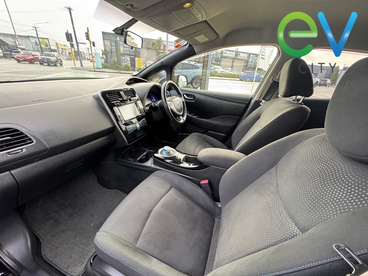 2014 Nissan LEAF