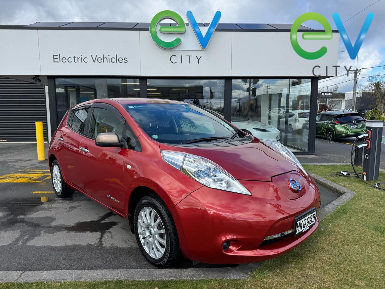 2014 Nissan LEAF