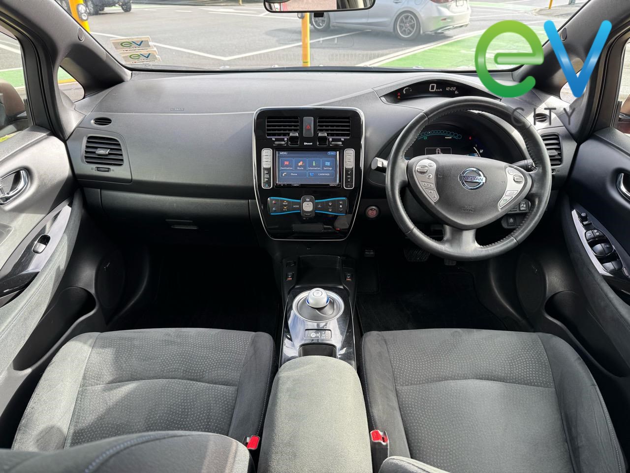 2014 Nissan LEAF