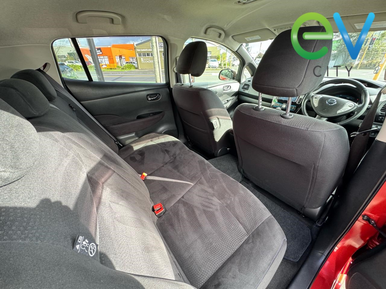 2014 Nissan LEAF