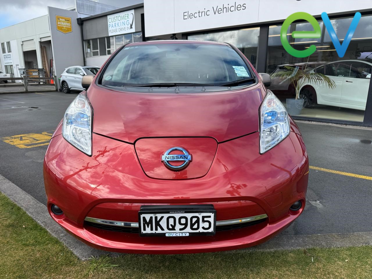 2014 Nissan LEAF