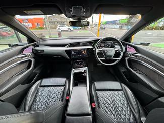2019 Audi E-Tron - Thumbnail