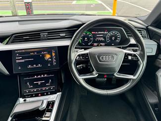 2019 Audi E-Tron - Thumbnail