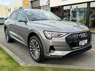 2019 Audi E-Tron - Thumbnail
