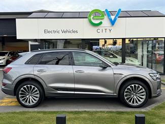 2019 Audi E-Tron - Thumbnail