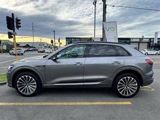 2019 Audi E-Tron - Thumbnail