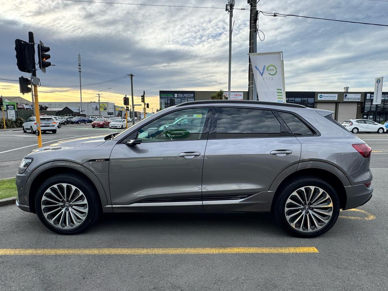 2019 Audi E-Tron